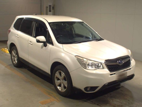 2014 Subaru Forester SJ5[2]