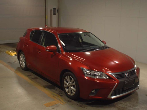 2014 Lexus CT ZWA10[2]