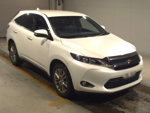 2017 Toyota Harrier ZSU60W[2]