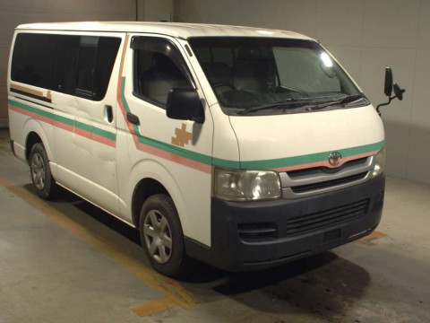 2010 Toyota Hiace Van KDH201V[2]