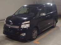 2011 Toyota Voxy