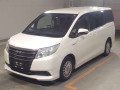 2015 Toyota Noah