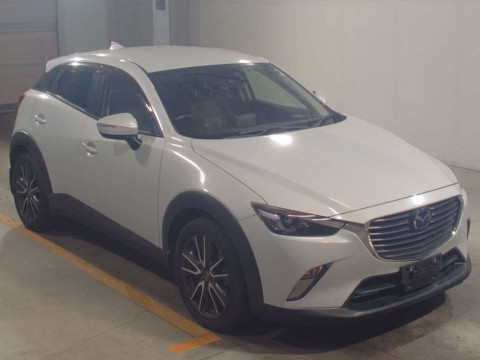 2016 Mazda CX-3 DK5FW[2]