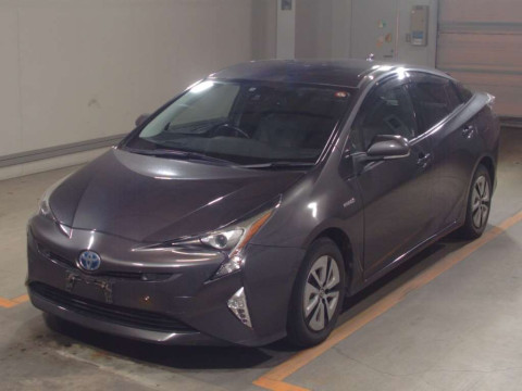 2018 Toyota Prius ZVW51[0]