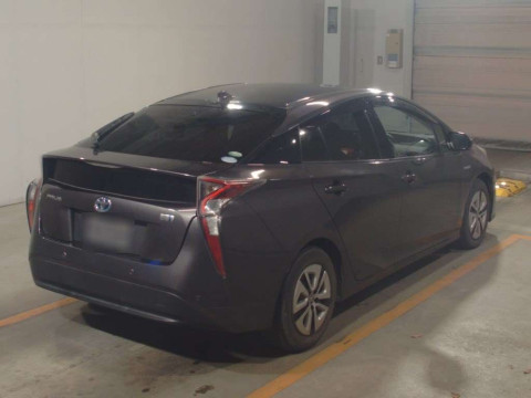 2018 Toyota Prius ZVW51[1]