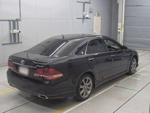 2008 Toyota Crown GRS204[1]