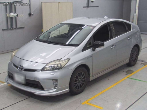 2012 Toyota Prius ZVW30[0]