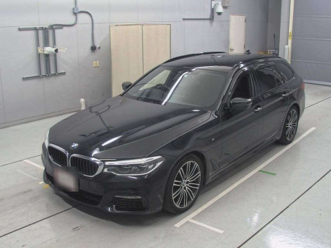 2017 BMW 5 Series JM20[0]