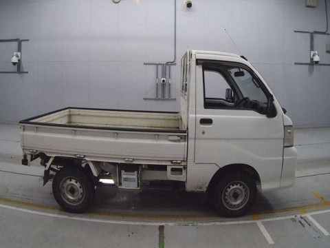 2013 Daihatsu Hijet Truck S211P[2]