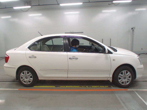 2003 Toyota Premio AZT240[2]