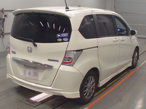 2012 Honda Freed hybrid GP3[1]