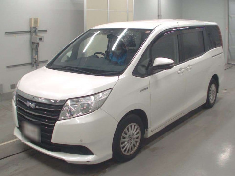 2015 Toyota Noah ZWR80G[0]