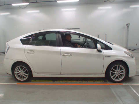 2009 Toyota Prius ZVW30[2]