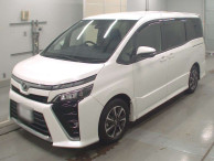 2018 Toyota Voxy