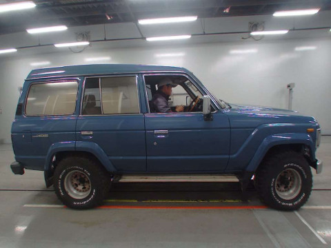 1989 Toyota Land Cruiser 60 HJ61V[2]