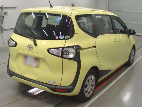 2017 Toyota Sienta NSP170G[1]