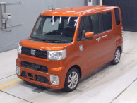 2016 Daihatsu Wake