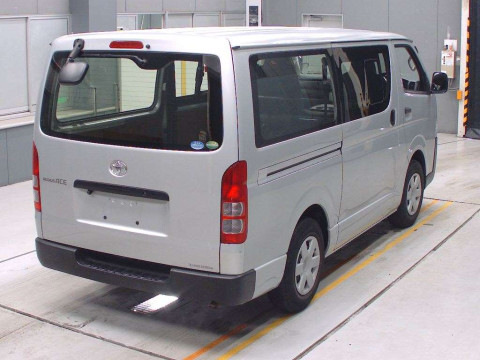 2019 Toyota Regiusace Van TRH200V[1]