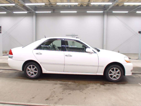 2003 Toyota Mark II GX115[2]