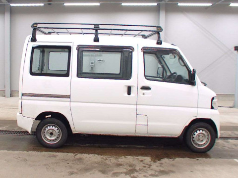 2012 Nissan NV100 Clipper U72V[2]