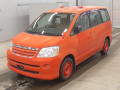 2005 Toyota Noah