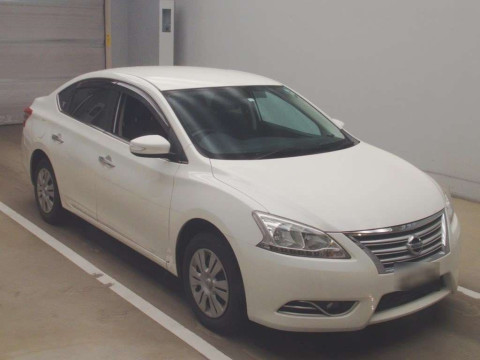 2020 Nissan SYLPHY TB17[2]