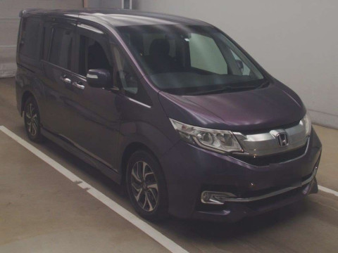 2016 Honda Step WGN Spada RP3[2]