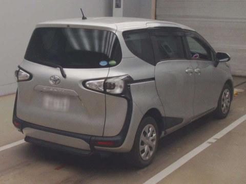 2018 Toyota Sienta NSP172G[1]