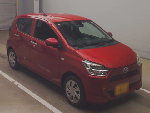 2018 Toyota Pixis Epoch LA350A[2]