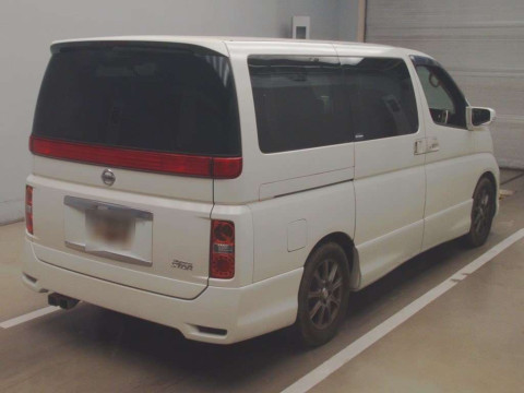 2007 Nissan Elgrand E51[1]