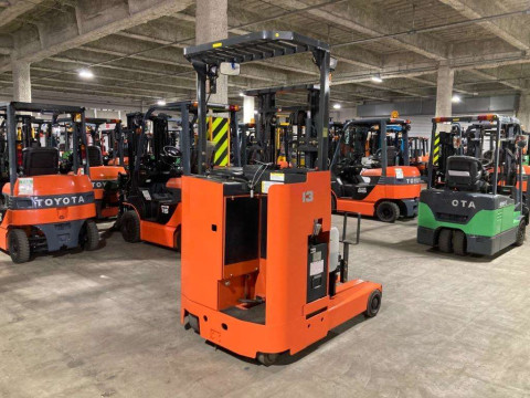 2003 Others Forklift 11ZAHC01L13H[1]