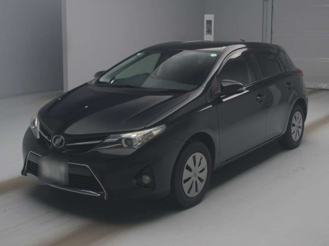 2012 Toyota Auris NZE184H[0]