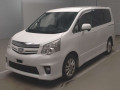 2011 Toyota Noah