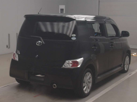 2010 Toyota bB QNC20[1]