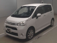 2011 Daihatsu Move Custom