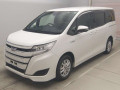 2017 Toyota Noah