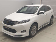 2015 Toyota Harrier