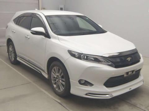 2015 Toyota Harrier ZSU60W[2]