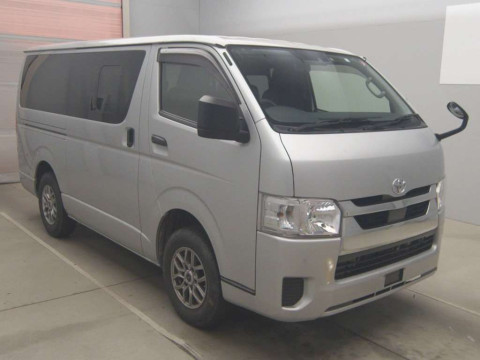 2021 Toyota Hiace Van TRH200V[2]