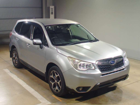 2012 Subaru Forester SJ5[2]