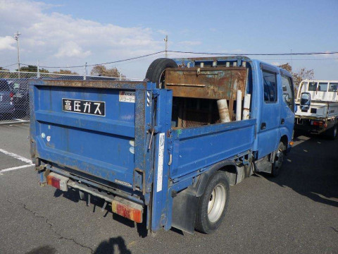 2012 Toyota Dyna Truck XZU605[1]