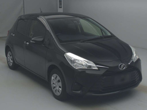 2018 Toyota Vitz KSP130[2]