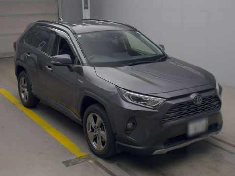 2020 Toyota RAV4 AXAH54[2]