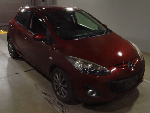 2011 Mazda Demio DE3AS[2]