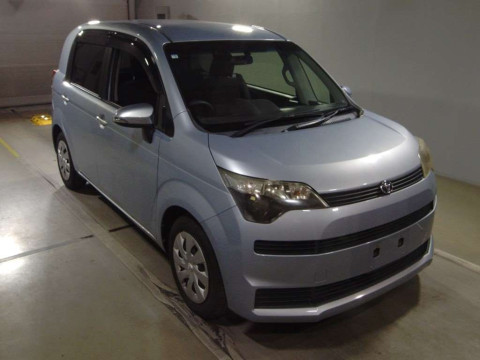 2012 Toyota Spade NCP141[2]