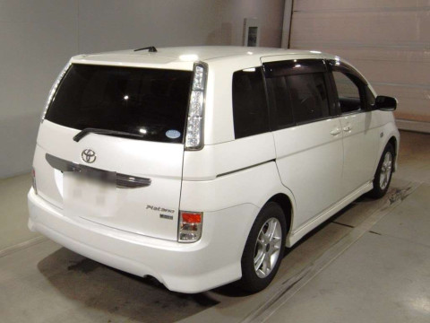 2012 Toyota Isis ZGM10W[1]