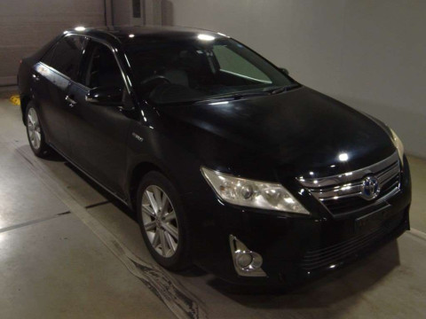 2011 Toyota Camry AVV50[2]