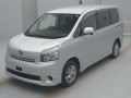 2009 Toyota Voxy