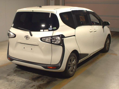 2017 Toyota Sienta NSP170G[1]