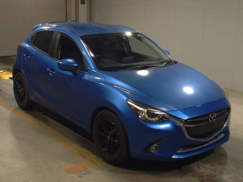 2014 Mazda Demio DJ3FS[2]